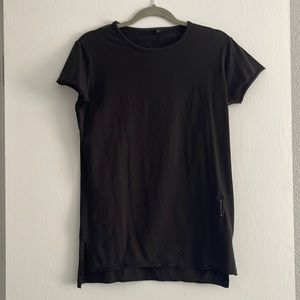 Alphalete long line tee